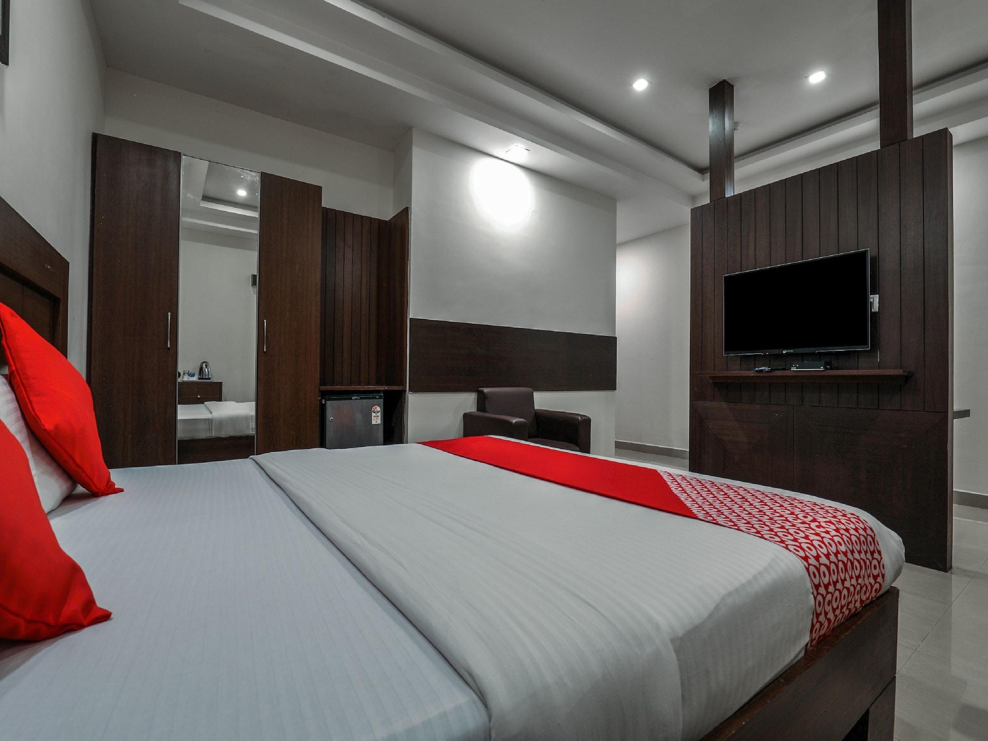 Treebo Trend Hotel Jp Plaza Nampally Haydarabad Dış mekan fotoğraf