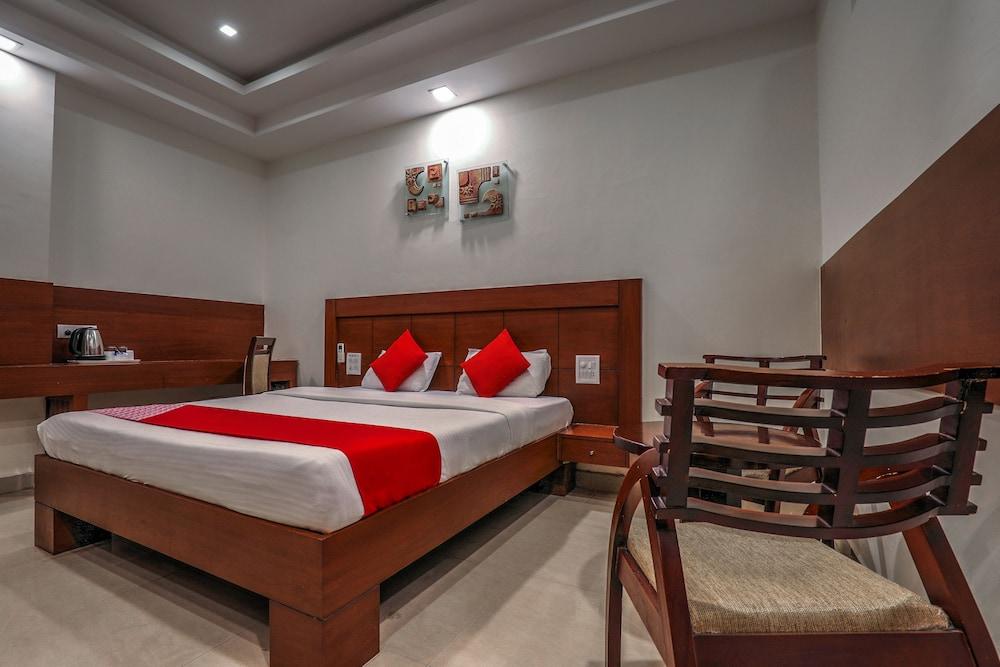 Treebo Trend Hotel Jp Plaza Nampally Haydarabad Dış mekan fotoğraf