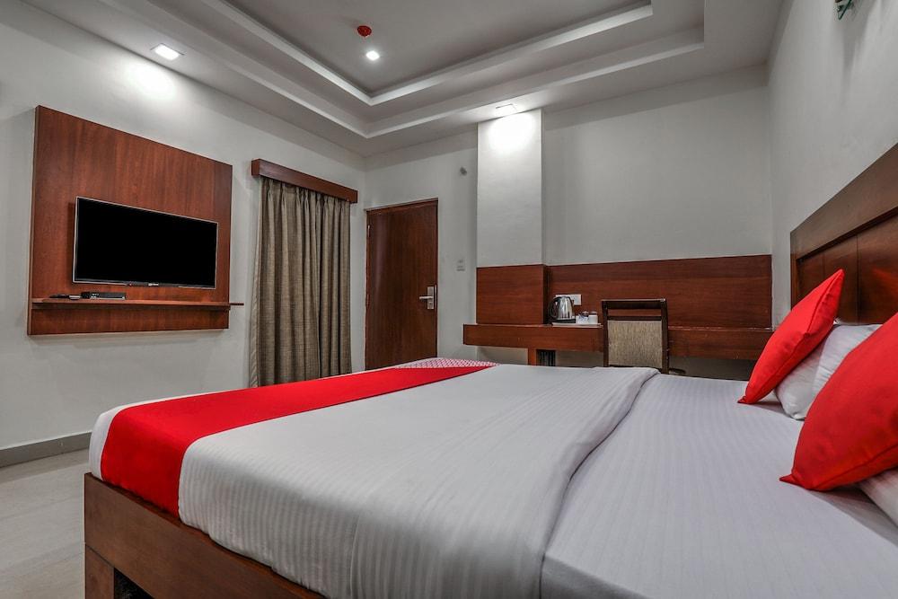Treebo Trend Hotel Jp Plaza Nampally Haydarabad Dış mekan fotoğraf