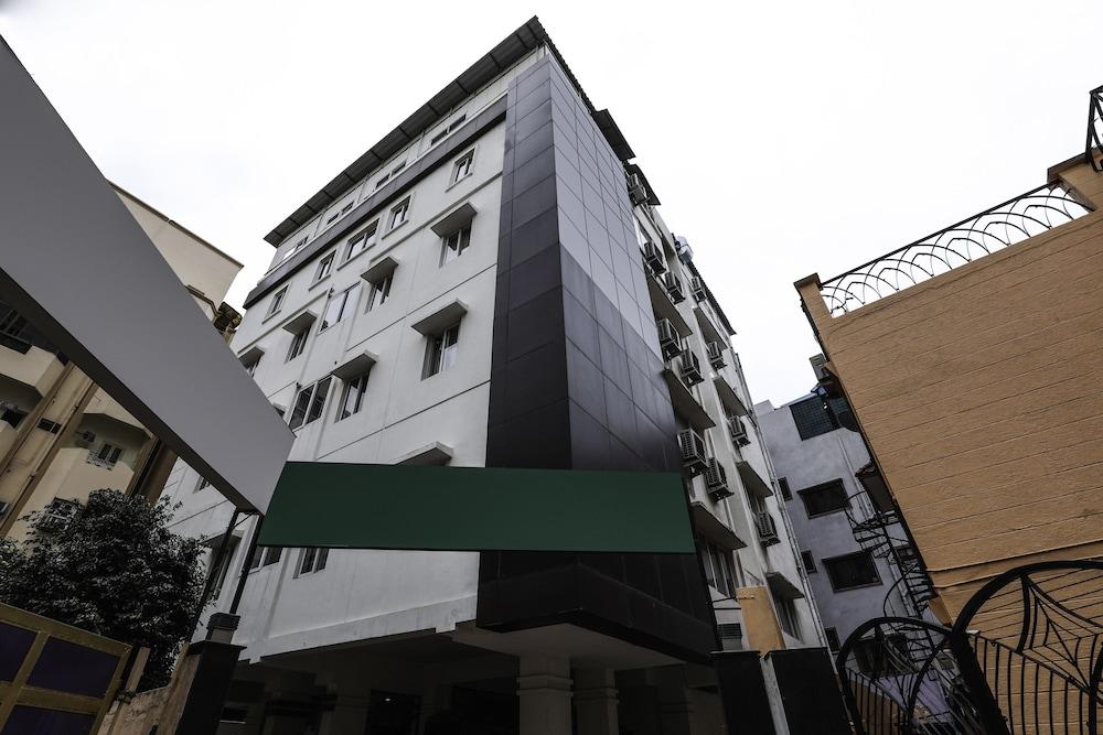 Treebo Trend Hotel Jp Plaza Nampally Haydarabad Dış mekan fotoğraf