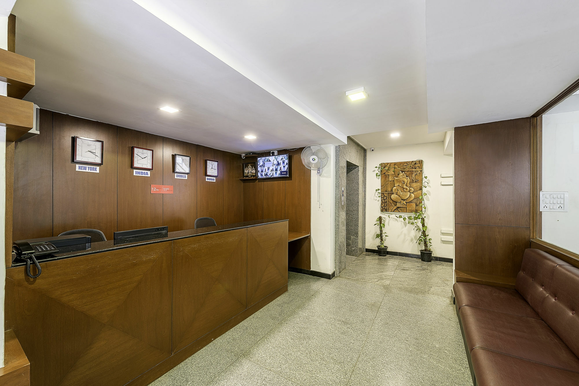 Treebo Trend Hotel Jp Plaza Nampally Haydarabad Dış mekan fotoğraf