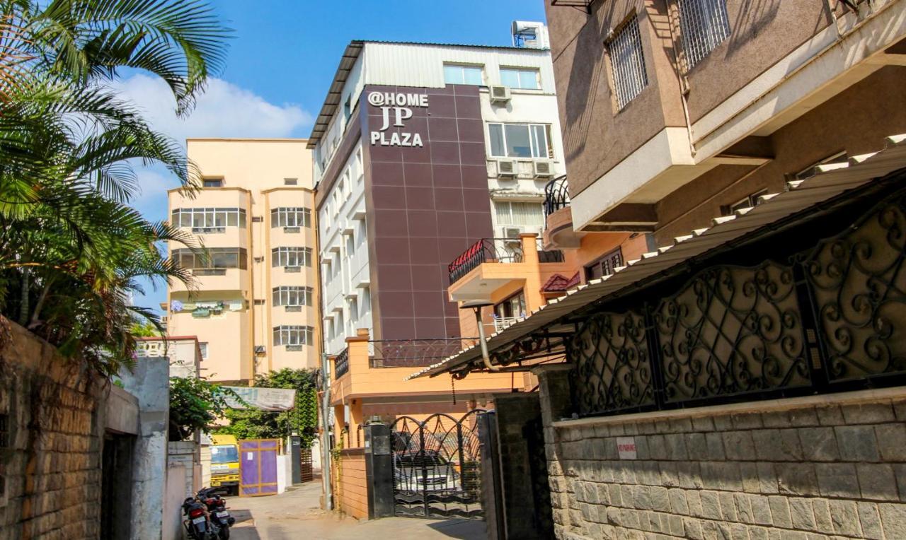 Treebo Trend Hotel Jp Plaza Nampally Haydarabad Dış mekan fotoğraf